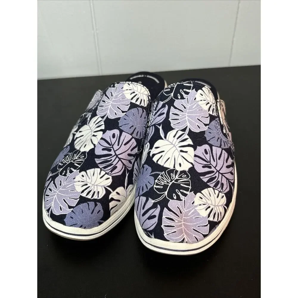 Clarks Cloudsteppers women's breeze shore Canvas Slip-on Mules shoes Lavender 7 - Picture 2 of 9